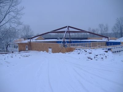 2/22/07 - Main Building
Standing in front of the Masmidim Bais Medrash, looking towards the Main Building.

