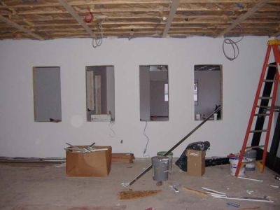 5/1/07 - Main Building
Standing in the Lobby, looking towards the office windows.
