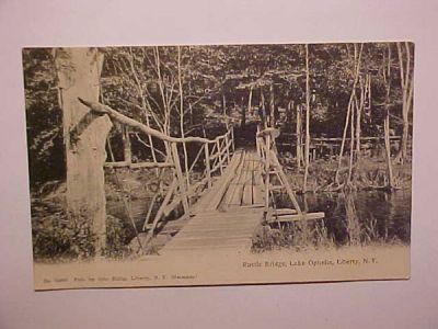 Lake Ophelia
This is a postcard of what appears to be Lake Ophelia (Agudah's Lake). We don't know when this picture was taken, but most likely long before Agudah was in Ferndale.

