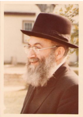 R' Elya Svei
