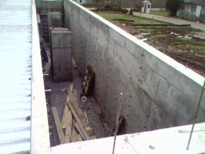 12/21/06 - Main Building
