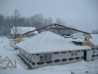 2/22/07 - Main Building
Standing at the Colonial, looking towards the Main Building.
This corner is the office.
