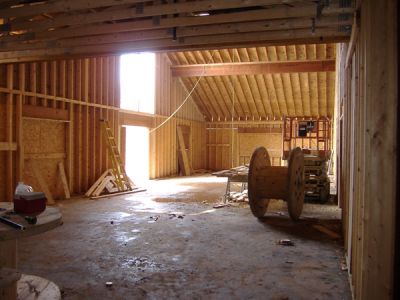 3/26/07 - Main Building
Standing by the Office - looking towards the Lobby.
