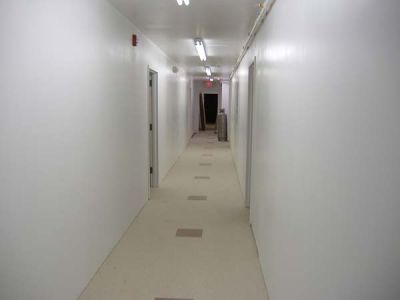 5/1/07 - Colonial
Colonial 3rd floor hallway.
