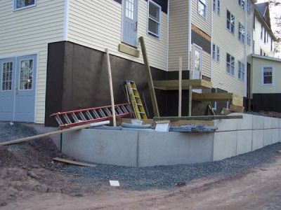 5/16/07 - Colonial
The Stairs - being built.
