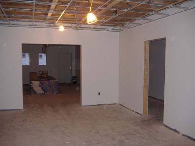 5/1/07 - Main Building
Looking towards the phone room. The door on the right is the entrance to the office.

